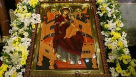 Днес е Голяма Богородица! Вижте обичаите и поверията
