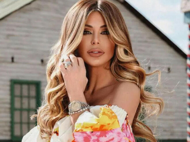 Светлана Василева показа синините от среднощния екшън с нвото си гадже (СНИМКИ)