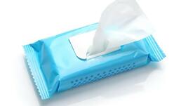 Опасни ли са мокрите кърпички за почистване?