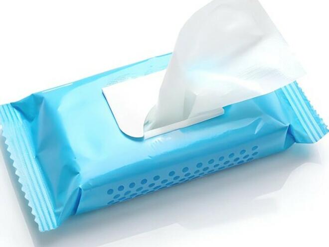 Опасни ли са мокрите кърпички за почистване?