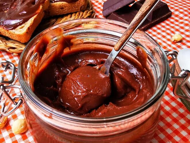  Вредните съставки в течния шоколад, за които не знаем