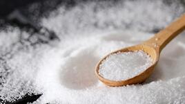 Готвачи разкриват кога да посолите ястието за най-добър вкус
