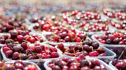 Черешова задушница през 2026 г.: кога се отбелязва и каква е традицията
