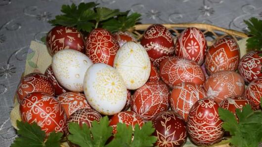 Писани яйца: Стара традиция, която превръща великденските яйца в изкуство